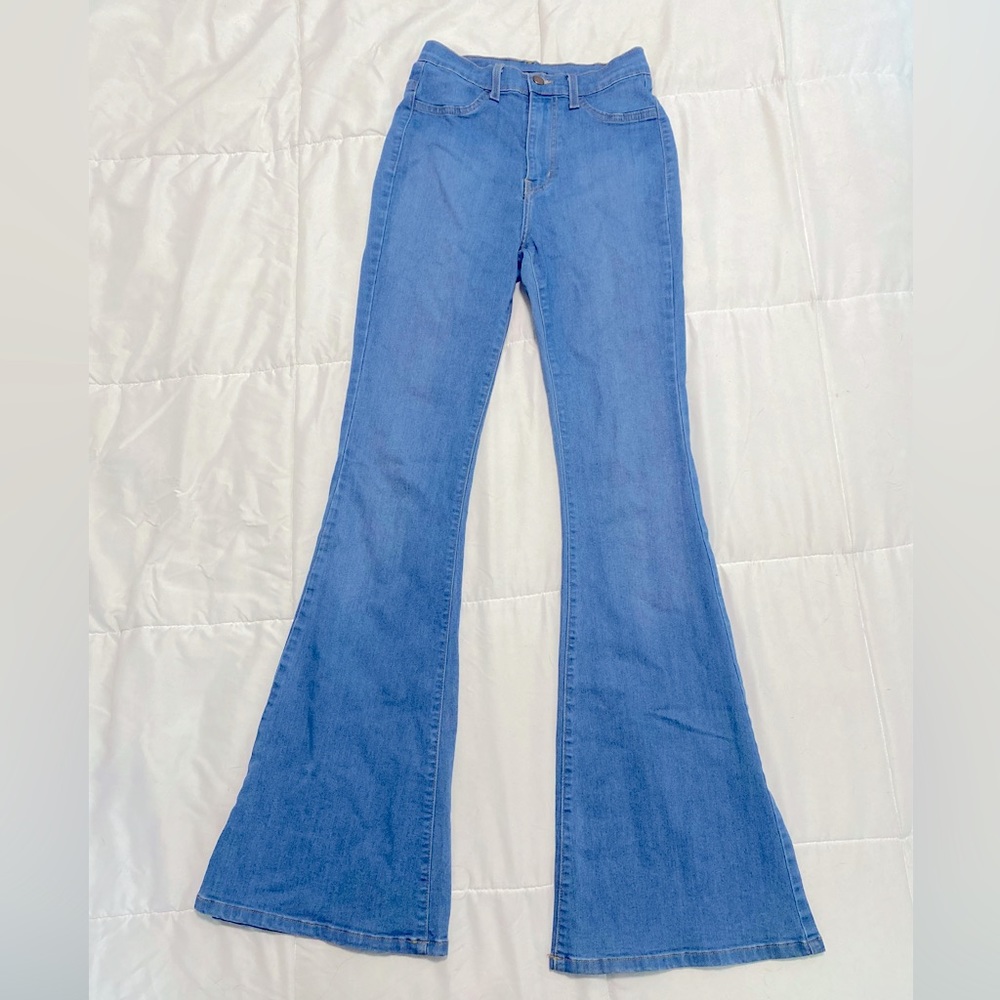 Super stretch, high rise flare jeans. Fashion Nova